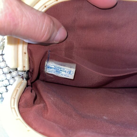 Whiting & Davis Vintage Womens Handbag Cream Bakelite Chain Handle Alumesh - Picture 4 of 7